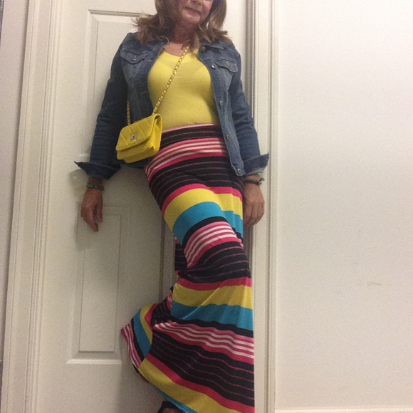 skirt - Picture 3 of 3